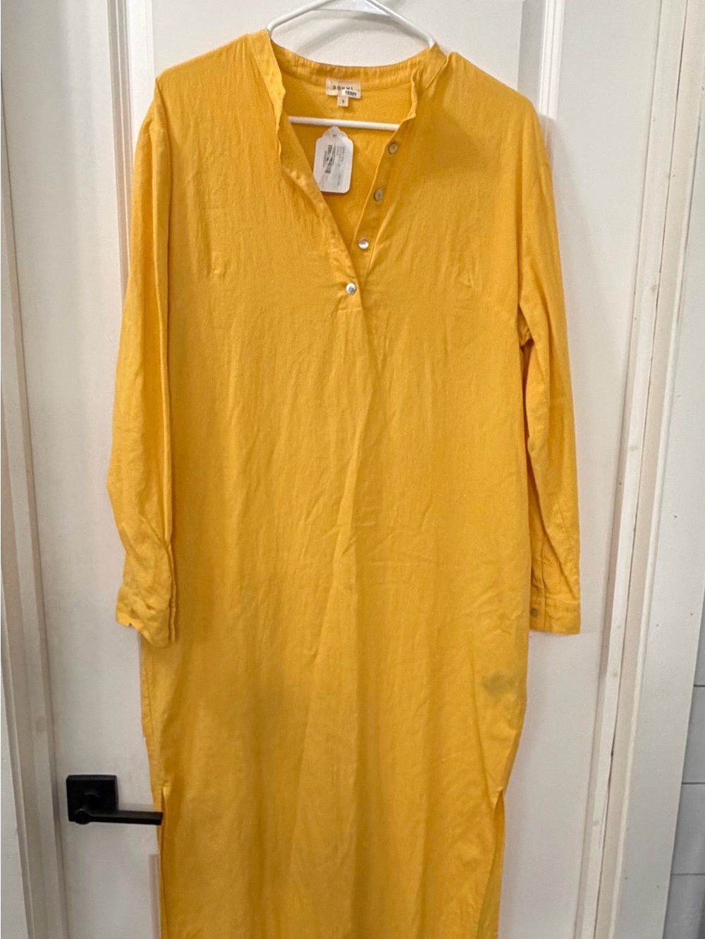 DONNI. Yellow Long-Sleeve Henley Maxi Dress